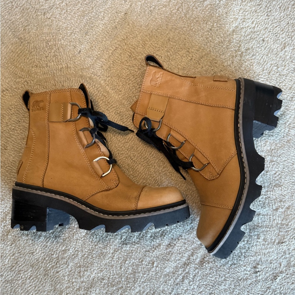 Sorel Joan Now Boots - Picture 3 of 8